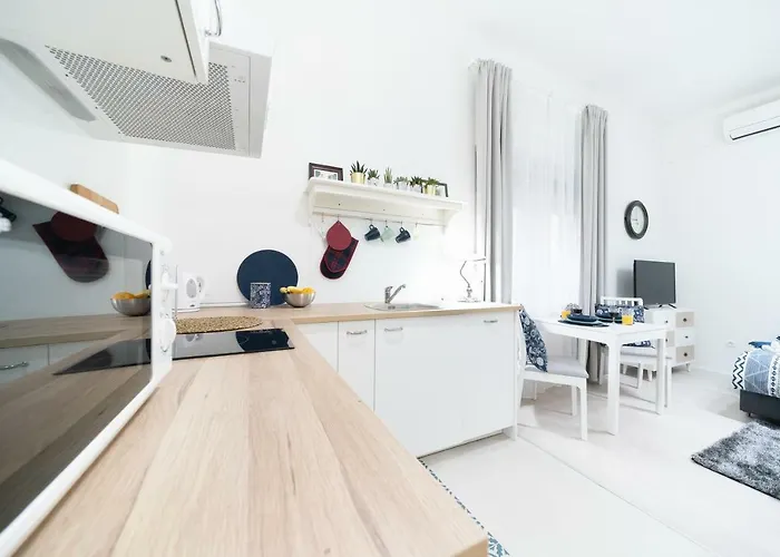 Portic, Self Check-in