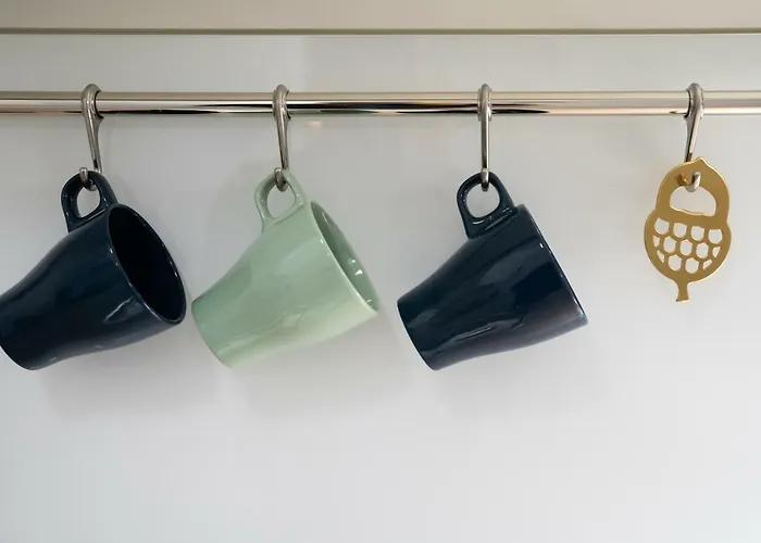 Portic, Self Check-in דירה