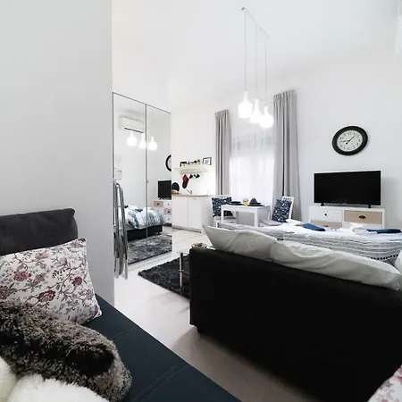 Deluxe Portic, Self Check-in * Zadar